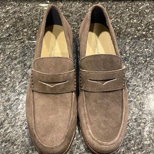 Banana Republic men’s penny loafers
